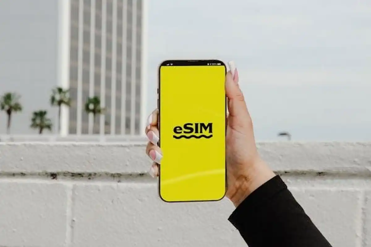 Understand eSIM technology